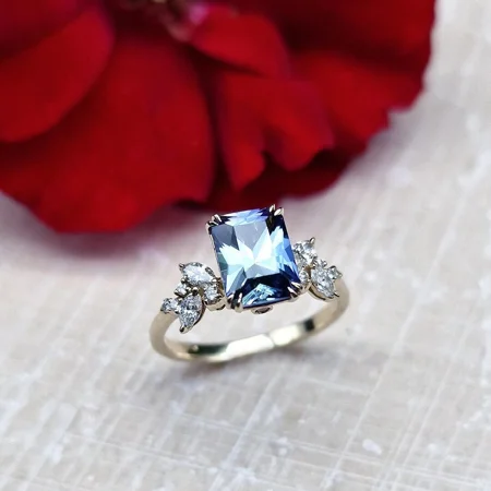 Radiant Cut Aquamarine...