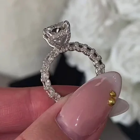 Radiant Cut Diamond White...